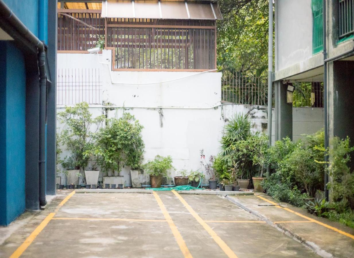 Rumluek Bangkok Buitenkant foto