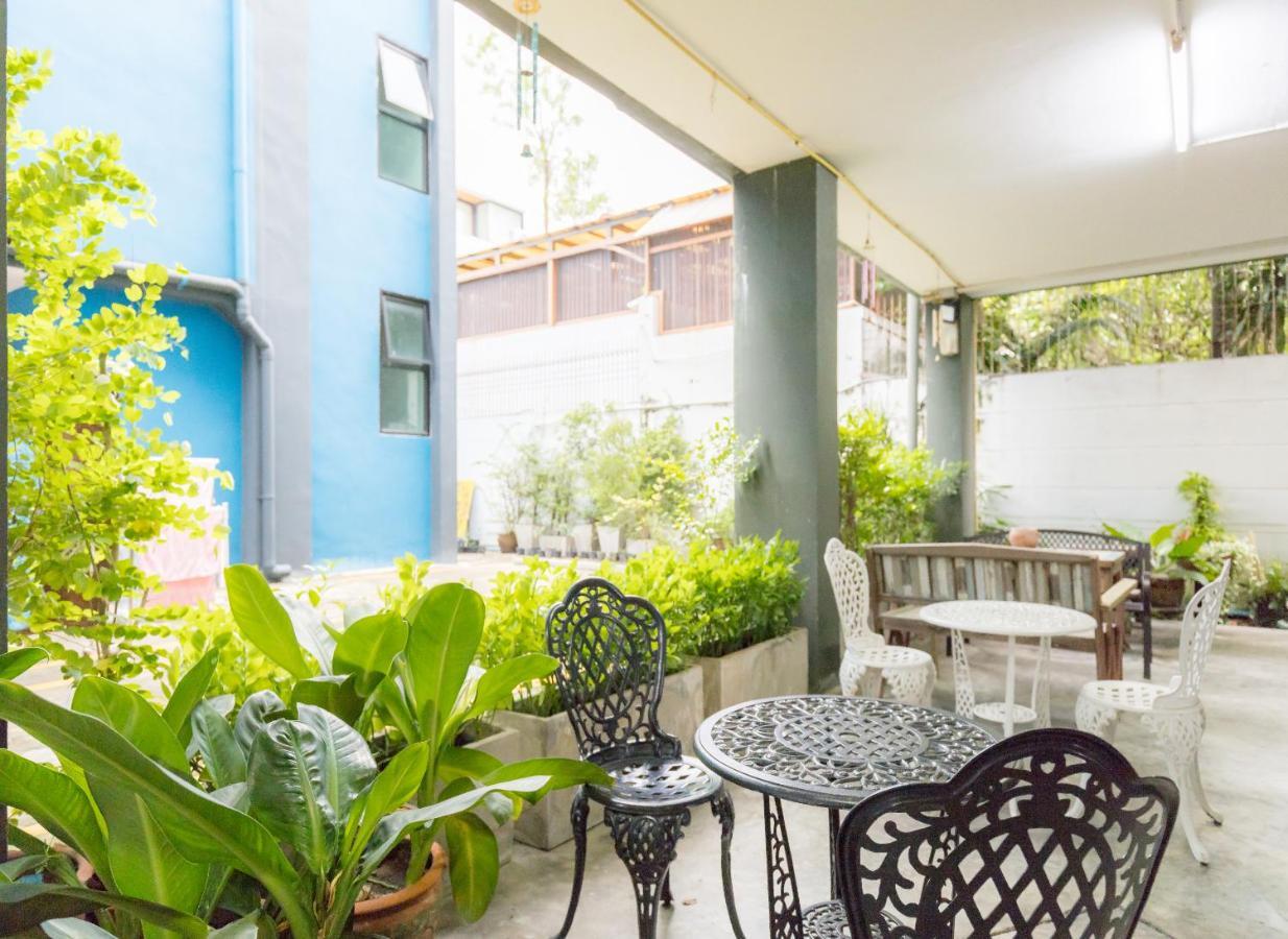 Rumluek Bangkok Buitenkant foto